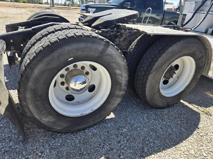 2018 International LT625-4