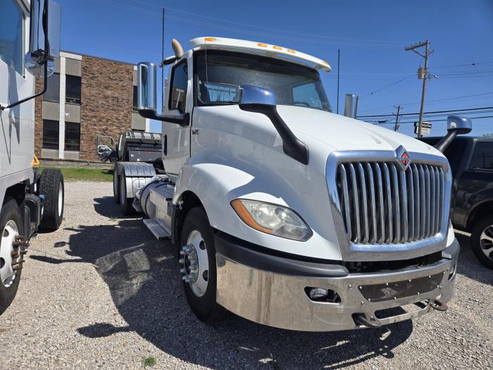 2018 International LT625-7