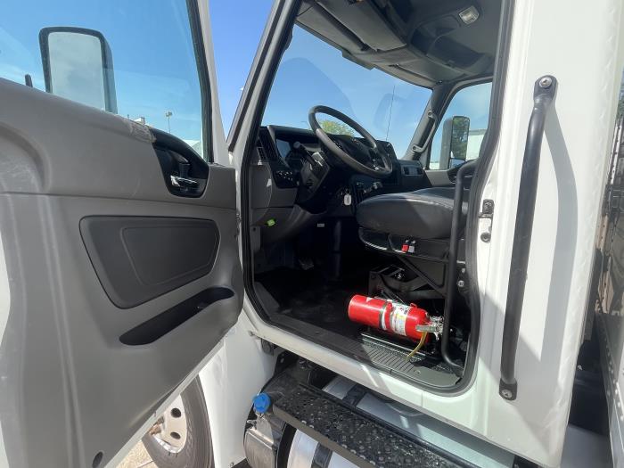 2021 International MV607-9