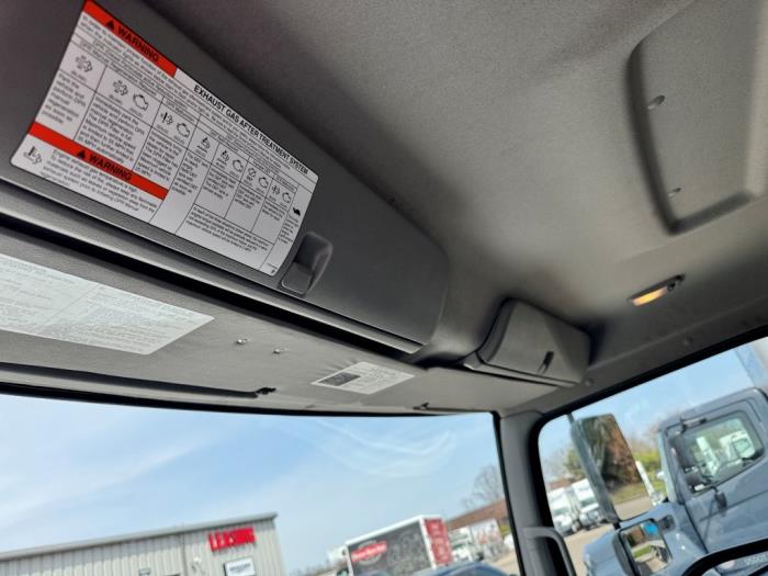 2019 Hino 268A-12