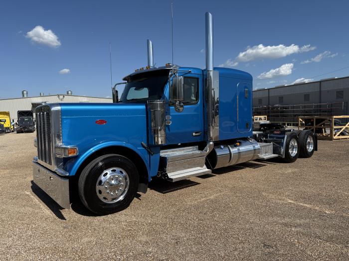 2026 Peterbilt 589-1