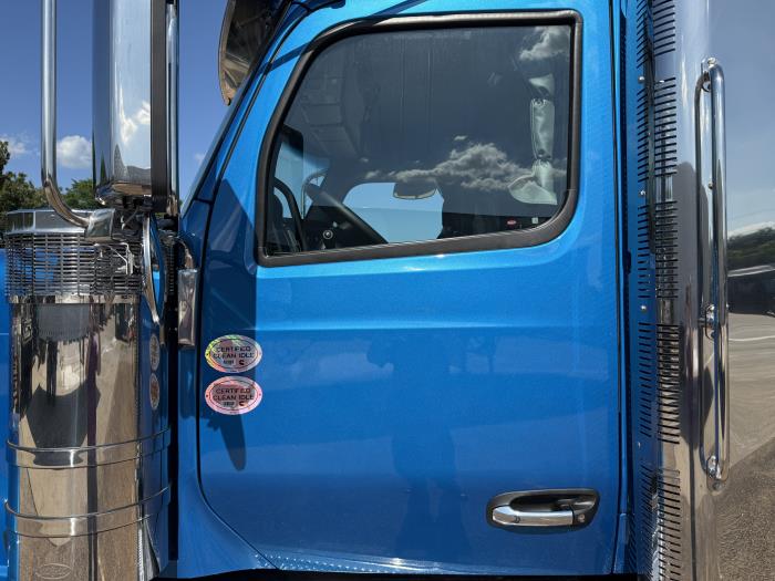 2026 Peterbilt 589-22