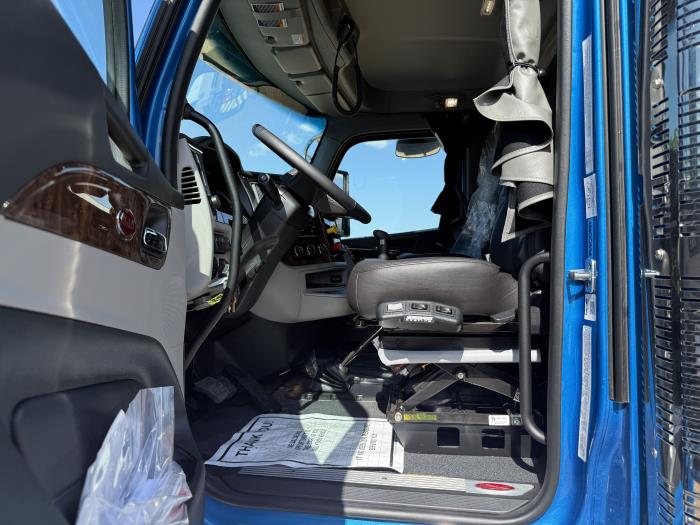 2026 Peterbilt 589-25