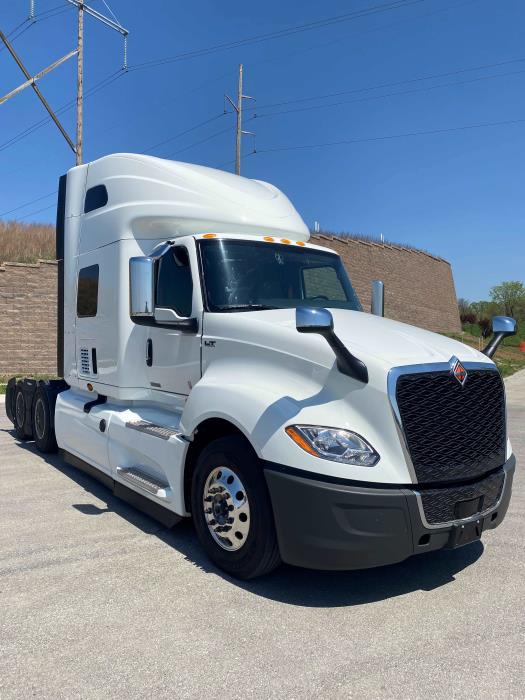 2025 International LT625-2