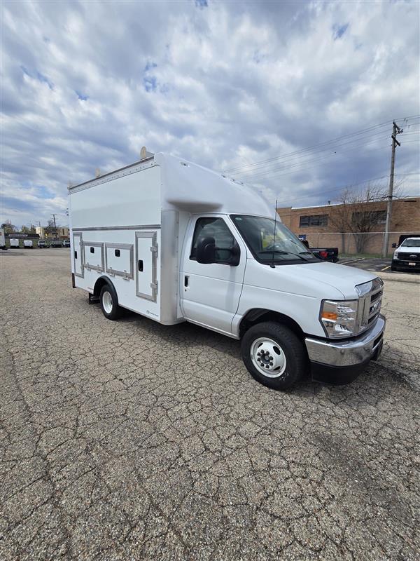 New 2025 Ford E-350 Rockport FRP Service Utility Van for sale #1867772 - photo 3