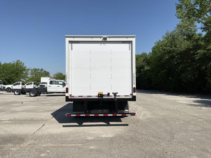 2026 Ford E-450-4