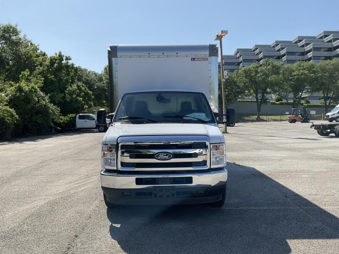 2026 Ford E-450-8