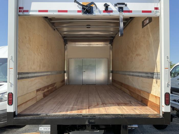 2026 Ford E-450-13