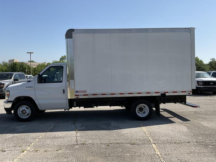 2026 Ford E-350-3
