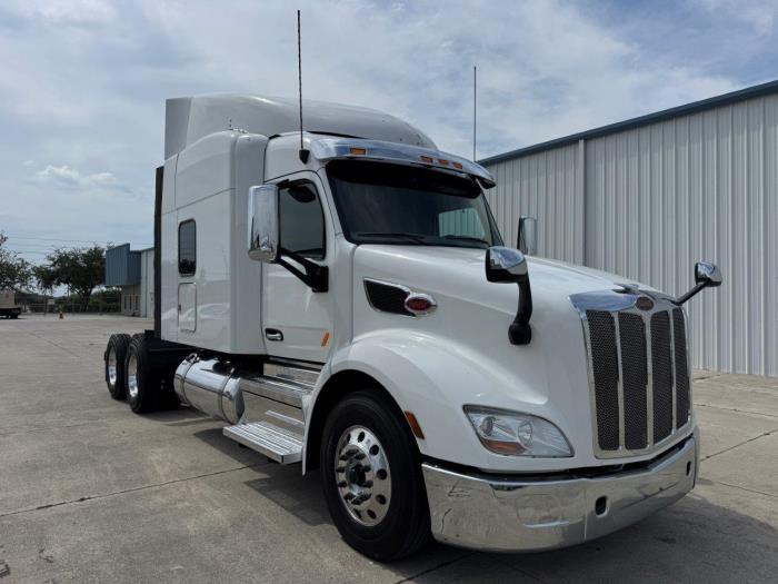 2020 Peterbilt 579-3