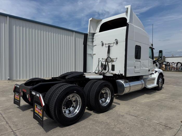 2020 Peterbilt 579-5