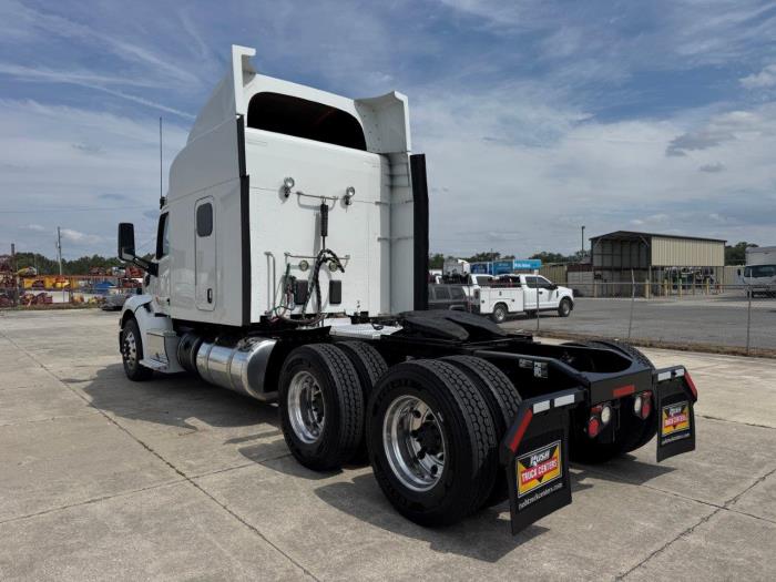 2020 Peterbilt 579-7