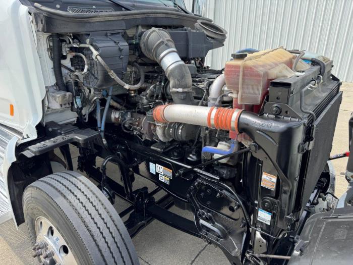 2020 Peterbilt 579-23