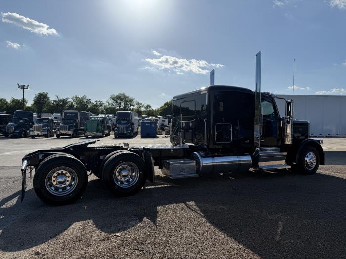 2026 Peterbilt 589-9