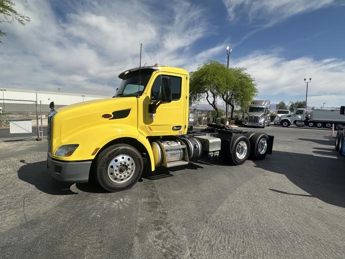 2021 Peterbilt 579-1