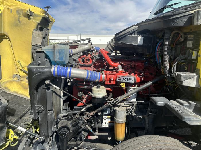 2021 Peterbilt 579-6