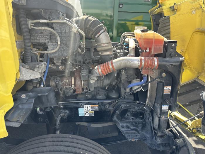 2021 Peterbilt 579-6
