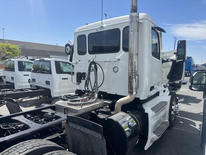 2024 Peterbilt 579-4
