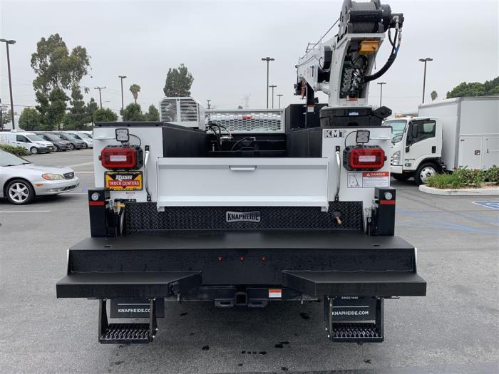 2025 Ford F-550-4