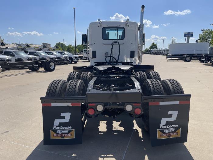 2019 Peterbilt 567-9