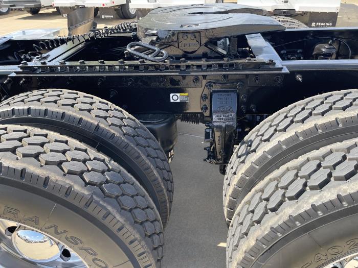2019 Peterbilt 567-11