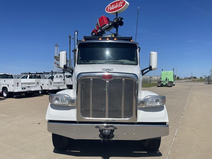 2019 Peterbilt 567-2