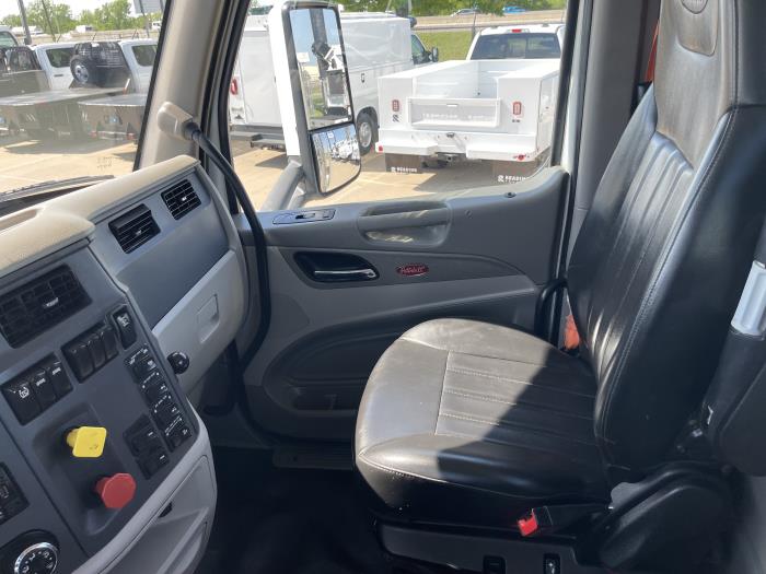 2019 Peterbilt 567-16