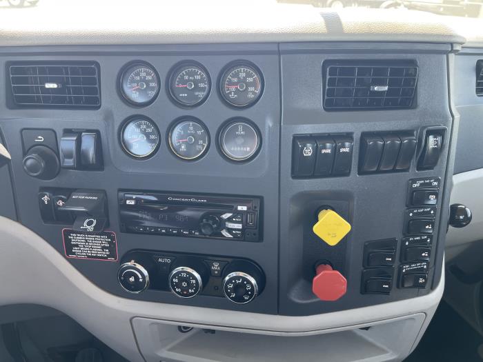 2019 Peterbilt 567-17