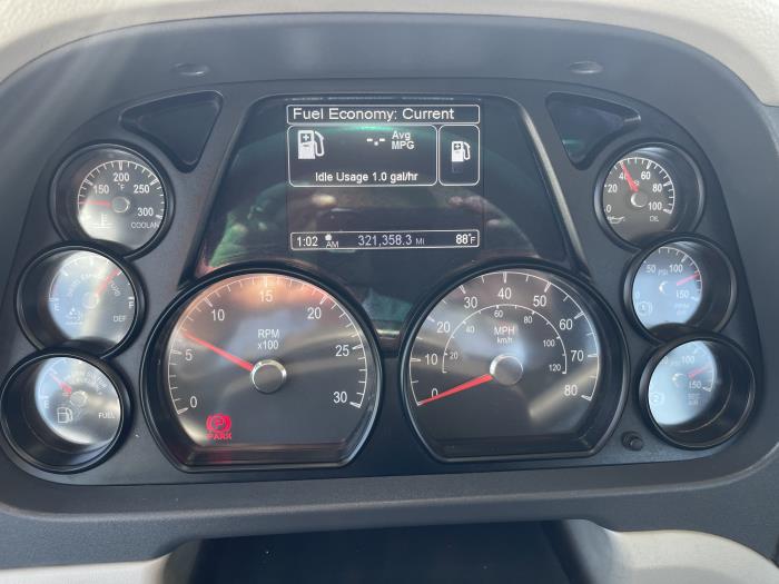 2019 Peterbilt 567-19