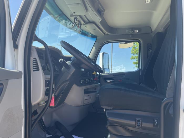2019 Peterbilt 567-14