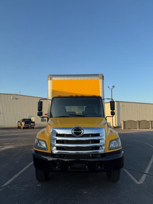 2019 Hino 268A-11