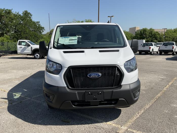 2025 Ford Transit-250-7