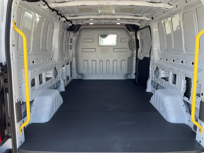 2025 Ford Transit-250-9
