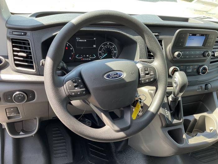 2025 Ford Transit-250-13