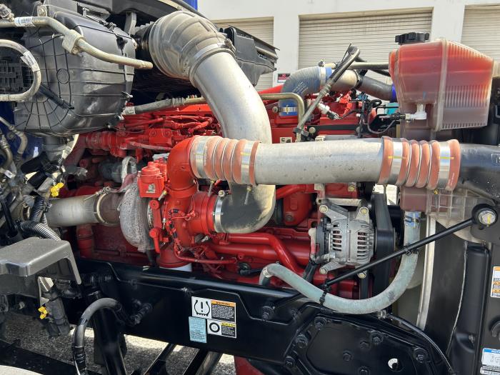 2022 Peterbilt 579-9