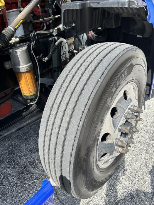 2022 Peterbilt 579-13