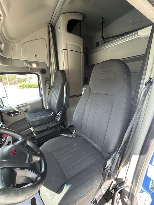 2022 Peterbilt 579-16