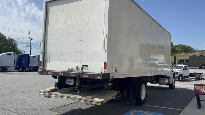 2019 Freightliner Business Class M2 106-15