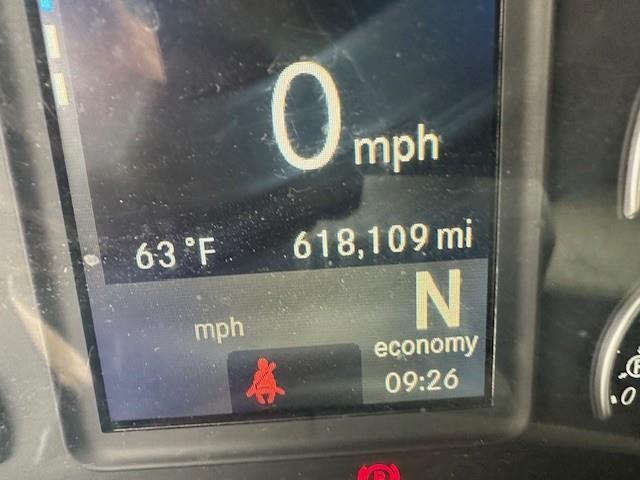 2020 Freightliner Cascadia-7