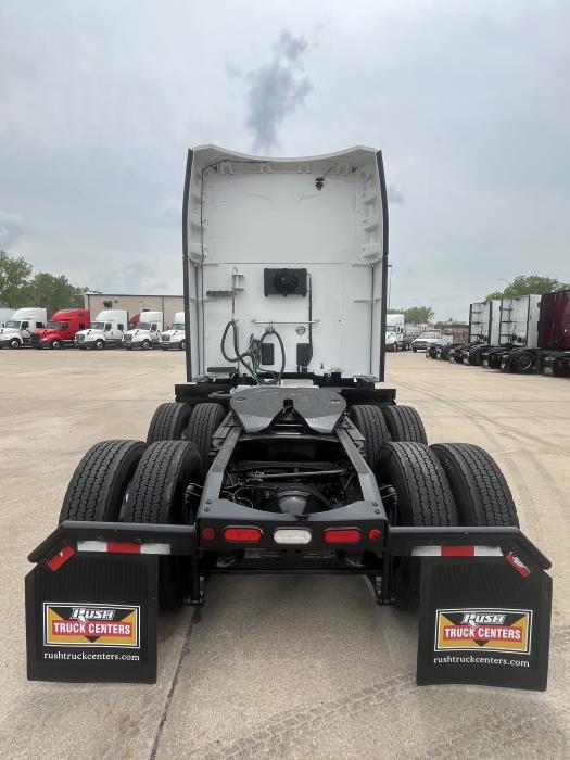 2022 Peterbilt 579-5