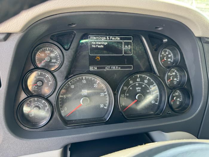 2020 Peterbilt 579-12