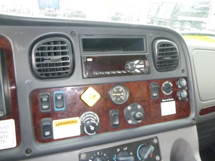 2020 Freightliner Business Class M2 106-19