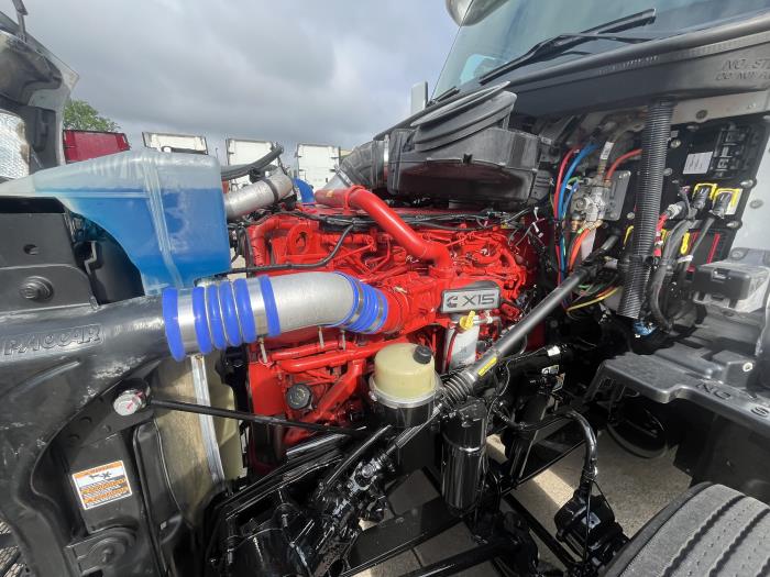 2022 Peterbilt 579-10