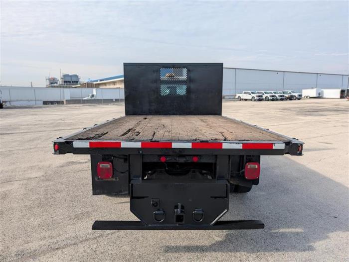 2012 Ford F-550-4