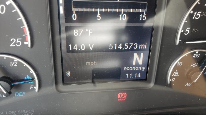 2021 Freightliner Cascadia-13