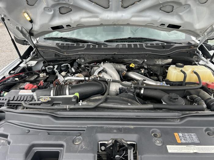 2021 Ford F-600-20