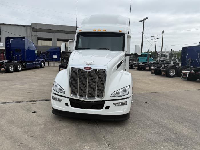 2024 Peterbilt 579-5