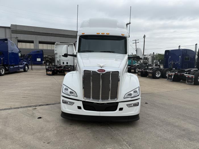 2024 Peterbilt 579-6