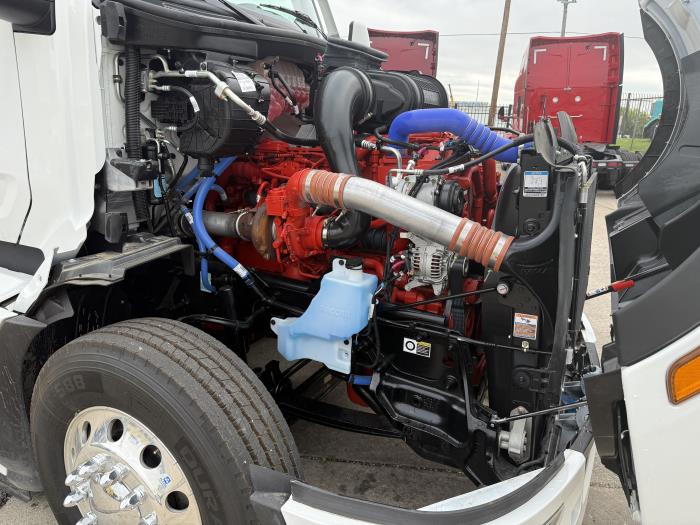 2024 Peterbilt 579-31