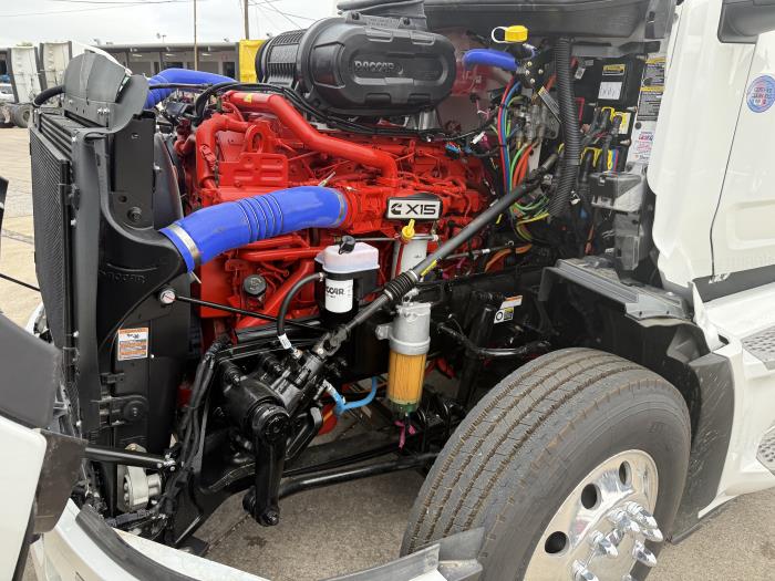 2024 Peterbilt 579-32